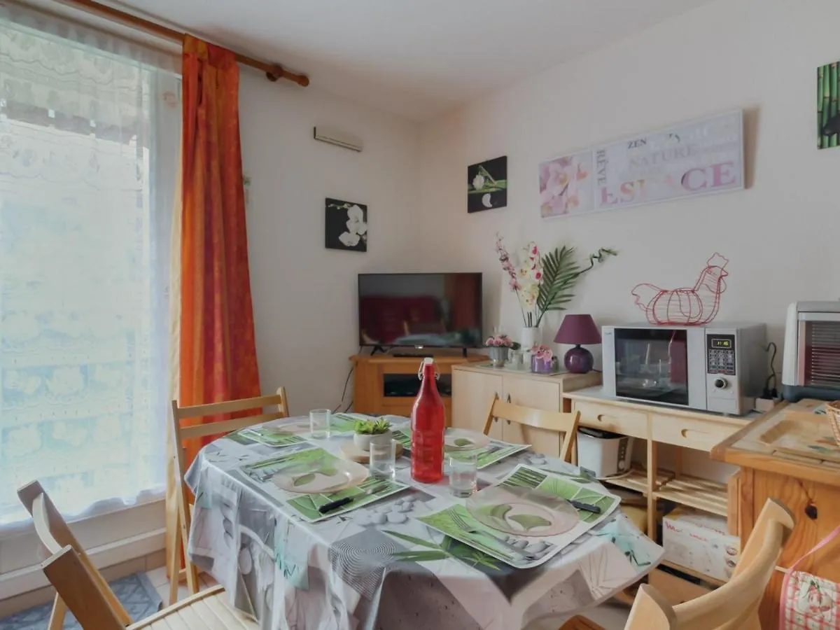 Studio Cosy Avec Jardin Et Parking Pres Des Stations De Ski, Quartier Calme Exposition Sud-Ouest - Fr-1-402-81 Esquieze-Sere Apartamento